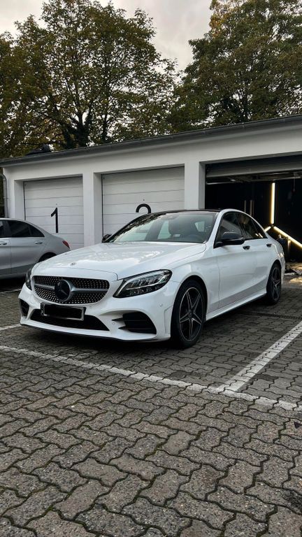 Image of Mercedes-Benz C 300