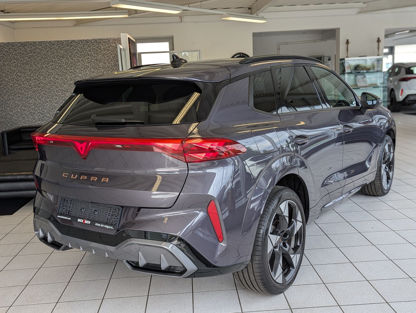 CUPRA Terramar 1.5eTSI HUD DCC Matrix Pano Sennh. 20" - Image 7