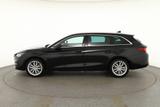 Seat Leon ST 1.4 DSG FR e-Hybrid LED Navi Spurhalte - Seat Leon FR mit Hybrid-Antrieb (Benzin/Elektro)