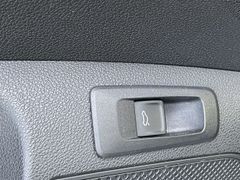 SKODA Karoq 4x4 AHK NAVI DCC Standh. Kamera PDC LED 19