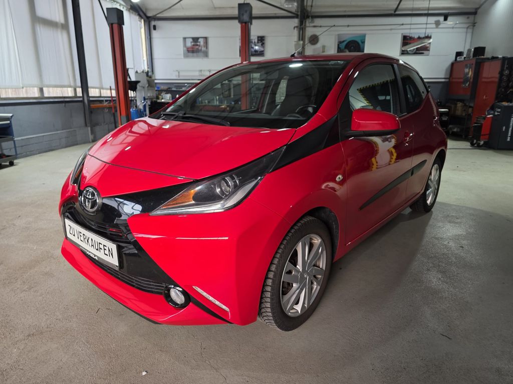 Image of Toyota Aygo (X)