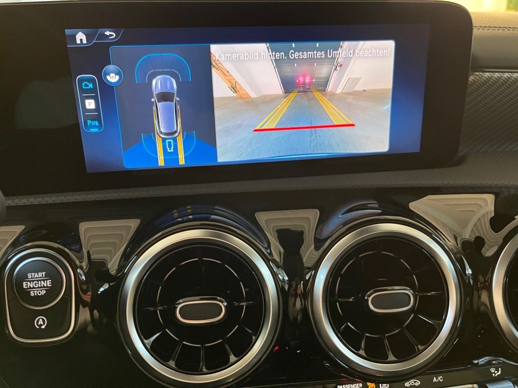 Fahrzeugabbildung Mercedes-Benz CLA 180 SB Progressive Navi LED Memory KAM DAB