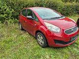 Kia Venga 1.4 CVVT Vision Klima, TÜV - rote Kia Venga