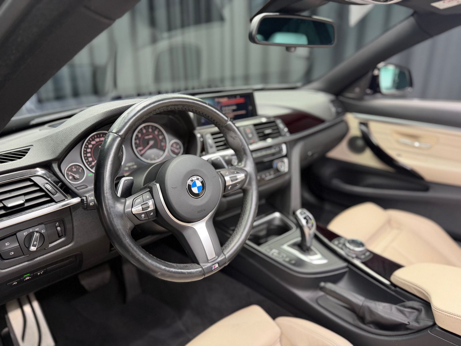 Fahrzeugabbildung BMW BMW 435i xDrive Coupe M Sport|INDIVIDUAL|H/K|HuD