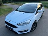 Ford Focus Turnier - Navigation - Automatik - Euro 6! - Ford Focus Gebrauchtwagen in Augsburg