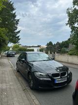 BMW E90 316d Limousine Facelift - BMW 3er Reihe aus 2011: Facelift