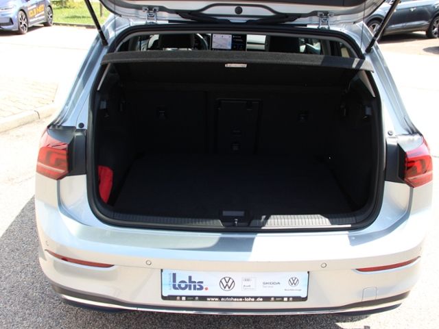 Volkswagen Golf VIII 2.0 TDI Style Tiptronic Klima LED Navi
