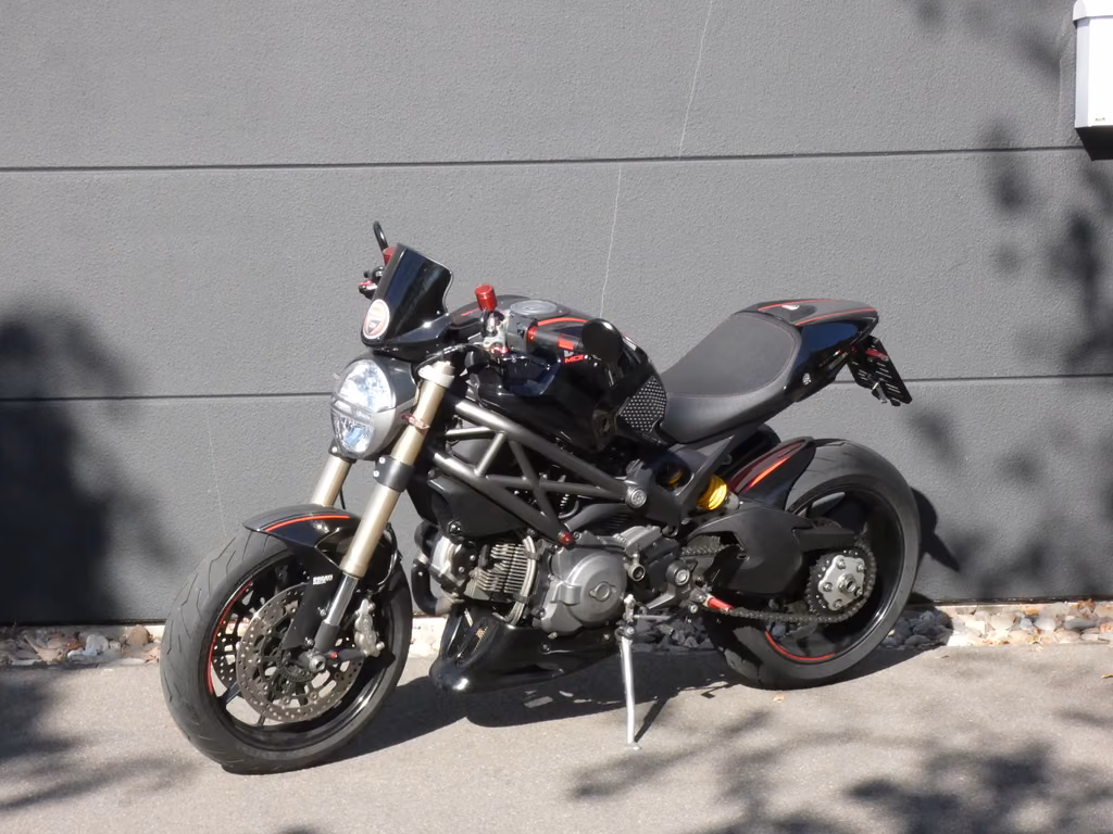 Ducati Monster 1100 EVO ABS schönes Motorrad