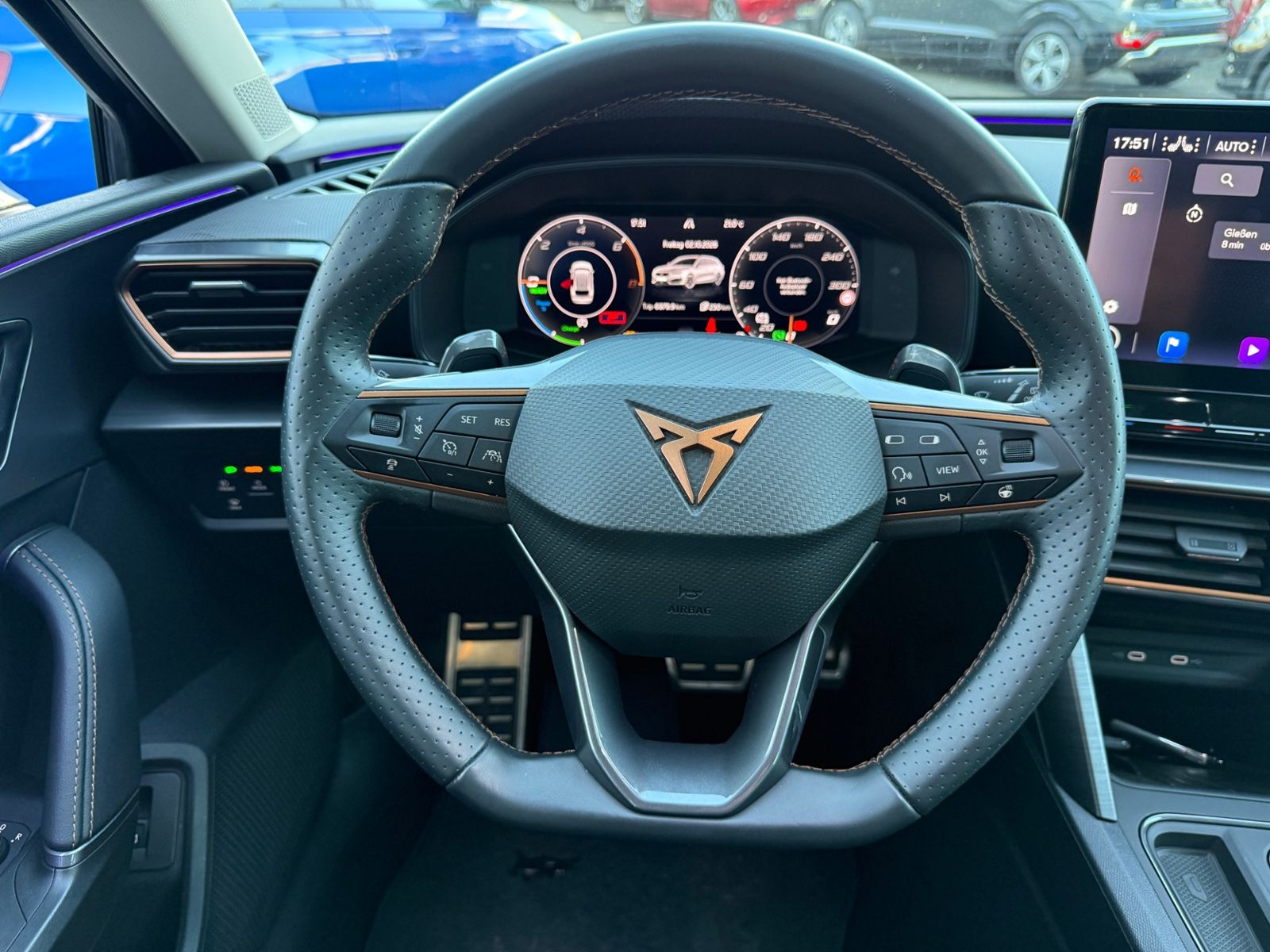 Fahrzeugabbildung CUPRA Leon 1.4 e-Hybrid VZ SHZ NAVI DAB