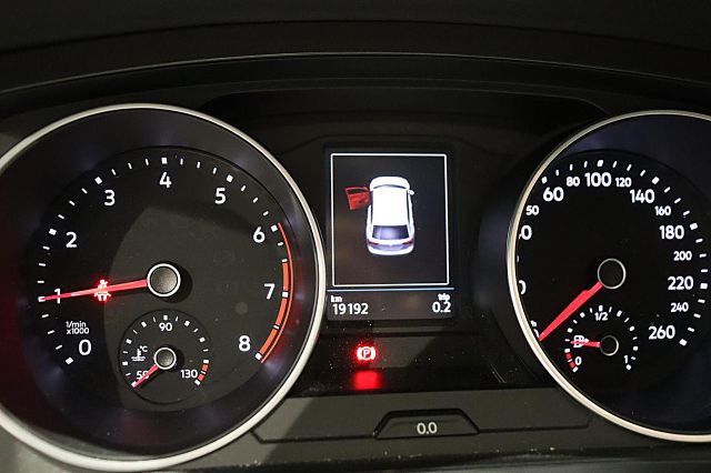 Tiguan 1.5 TSI Comfortline ACC LED AHK SHZ PDC