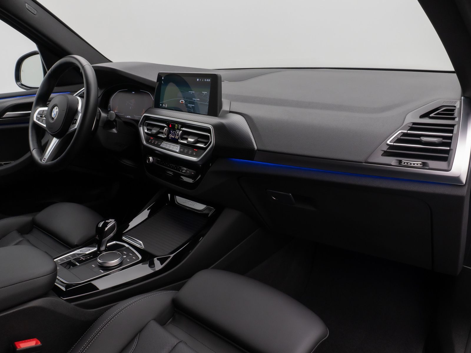 Fahrzeugabbildung BMW X3 xD20i M Sport Kamera DAB DrivingAssis AHK LED