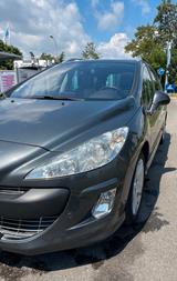Peugeot 308 SW Platinum 155 THP Automatik Platinum - Peugeot 308 aus 2010: SW