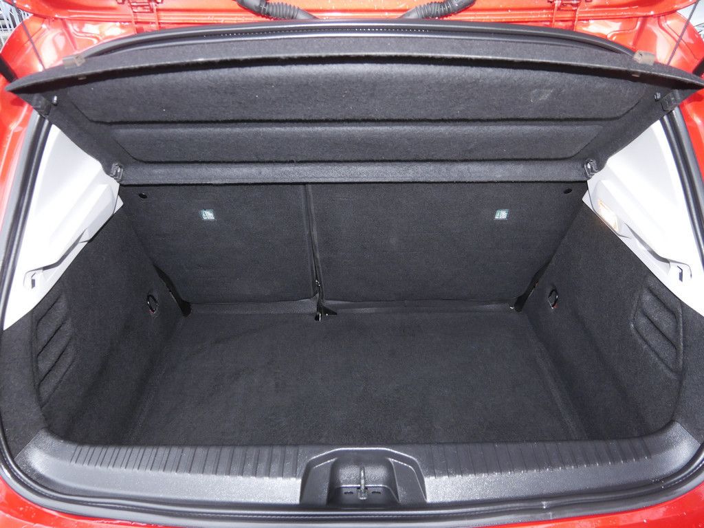 Fahrzeugabbildung Renault Clio R.S.-Line Edition TCe 100