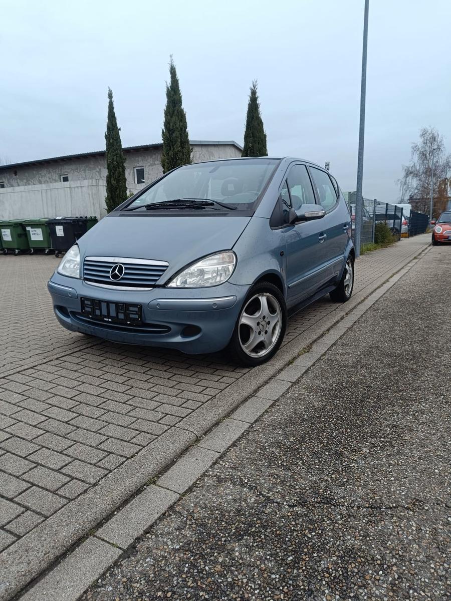 Mercedes-Benz A 190 AVANTGARDE