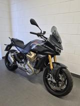 Moto Guzzi V100 Mandello S - MOTO GUZZI BENZIN SPORTTOURER