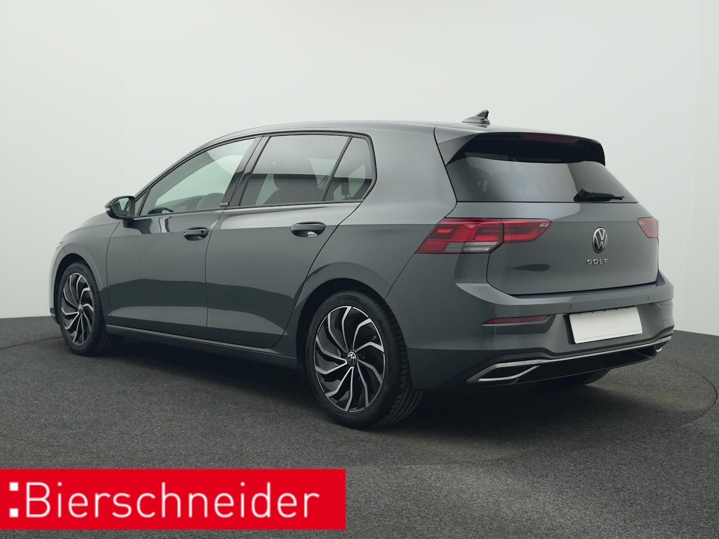 Volkswagen Golf 8 1.5 TSI Active AHK NAVI KAMERA VENTURA AC