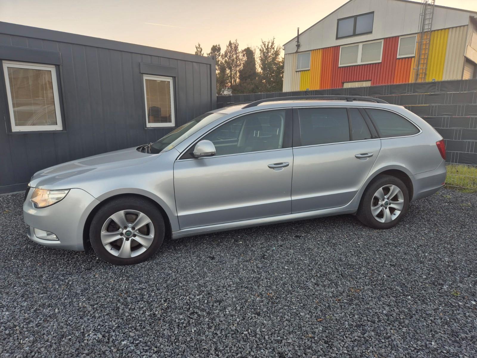 Skoda Superb 2012 — engine 1.968 cm³, 140 HP (103kW)