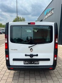Renault Trafic - 8