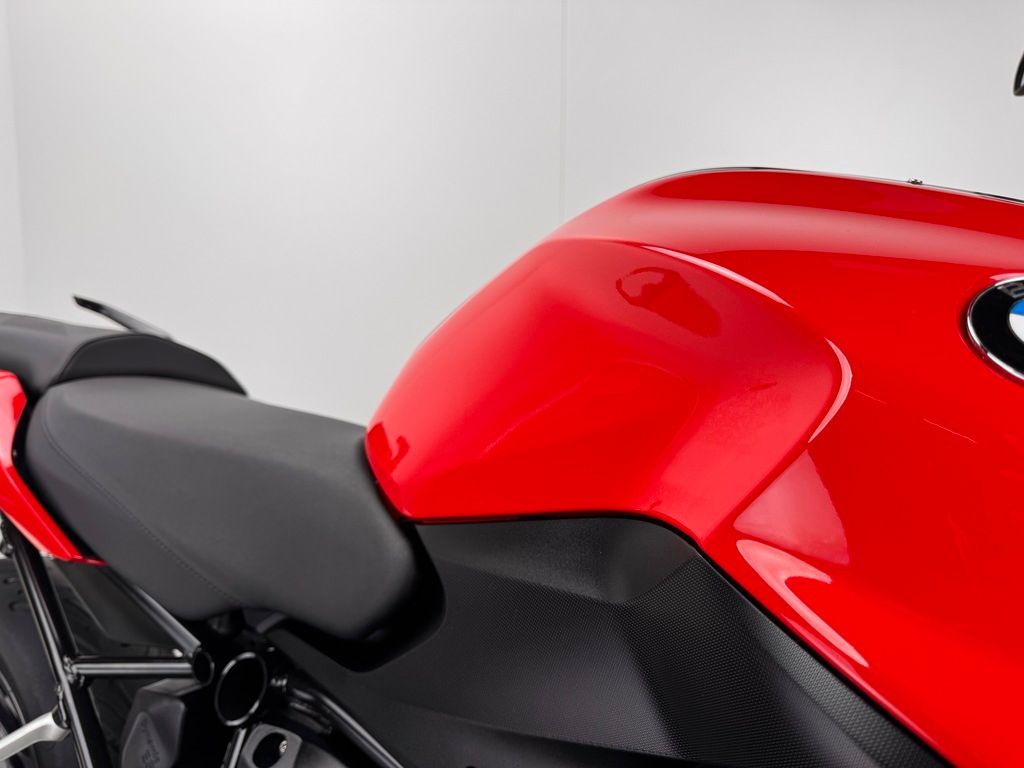 Fahrzeugabbildung BMW R 1200 R *TOP-ZUSTAND *SERVICE/REIFEN NEU