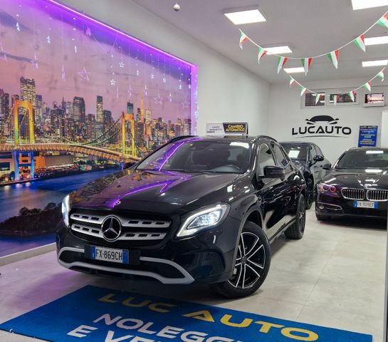 Mercedes-Benz Mercedes-benz GLA 220 GLA 200 d Automatic Execut