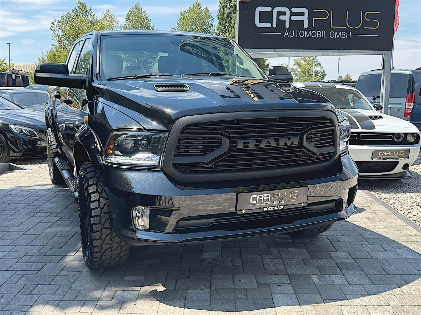 Fahrzeugabbildung Dodge RAM 5.7 V8 HEMI SPORT Offroad NIGHT 4x4 LED