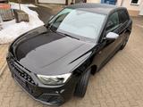 Audi A1 Sportback 40 TFSI S line, S line 2x, VOLL!! - Audi mit Benzin-Antrieb: Alcantara
