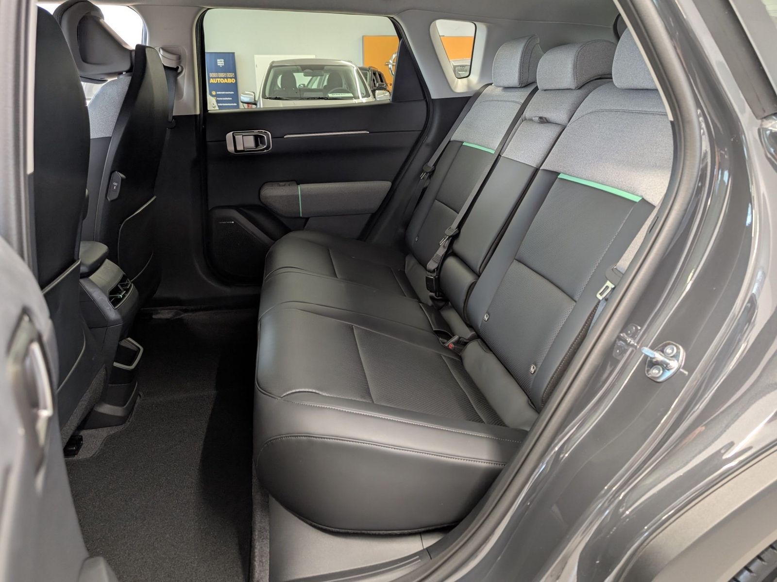 KIA EV4  81.4-kWh FWD Earth Upgrade Sound Design – Bild 9
