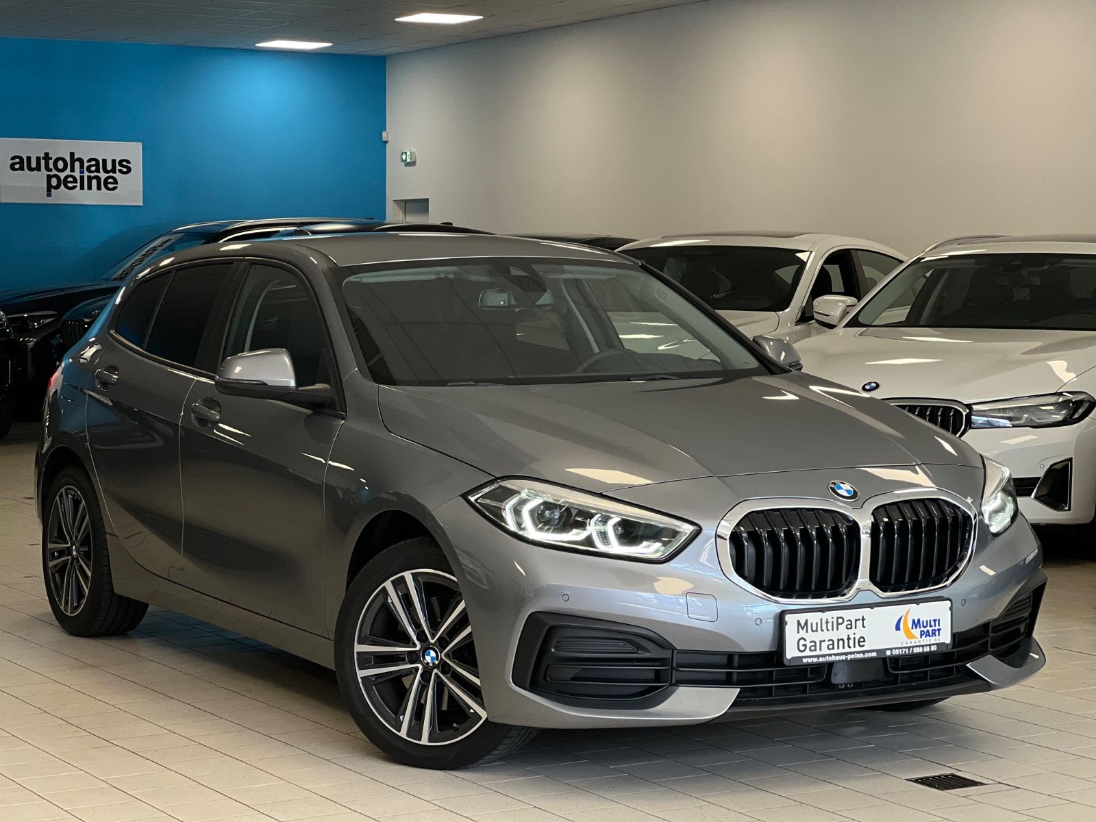 BMW 118i Advantage Aut/Navi/LED/SitzHz/Tempom/Hi-Fi