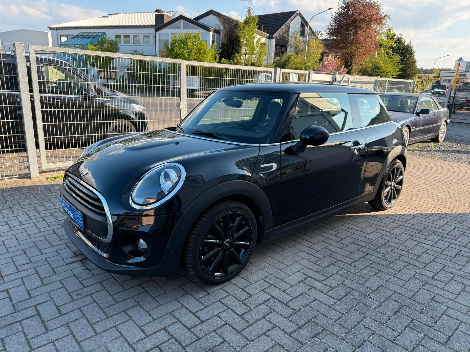 MINI ONE Mini 3-trg. One
