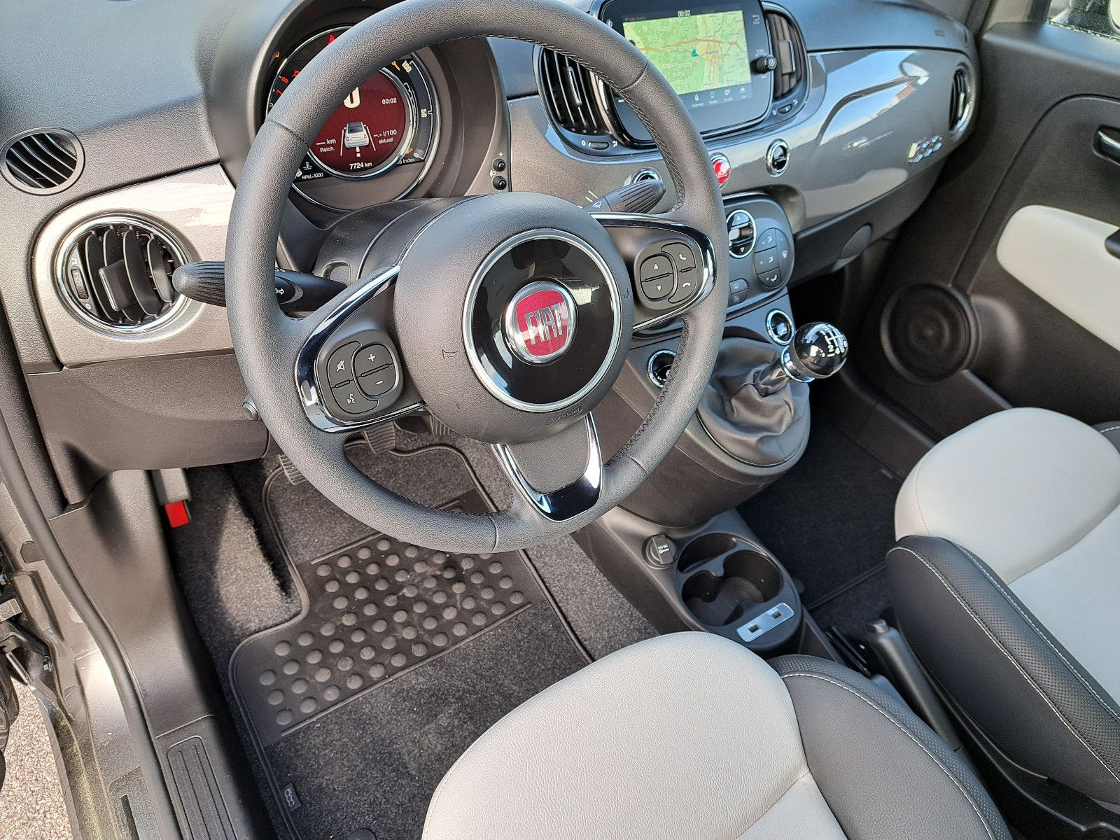 Fahrzeugabbildung Fiat 500C Dolcevita