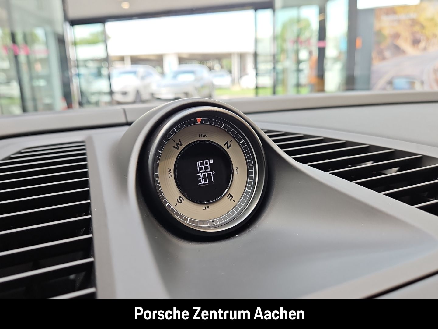 Porsche Macan - Bild 25