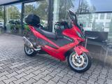 Gilera Nexus 500 - GILERA MOTORRAD