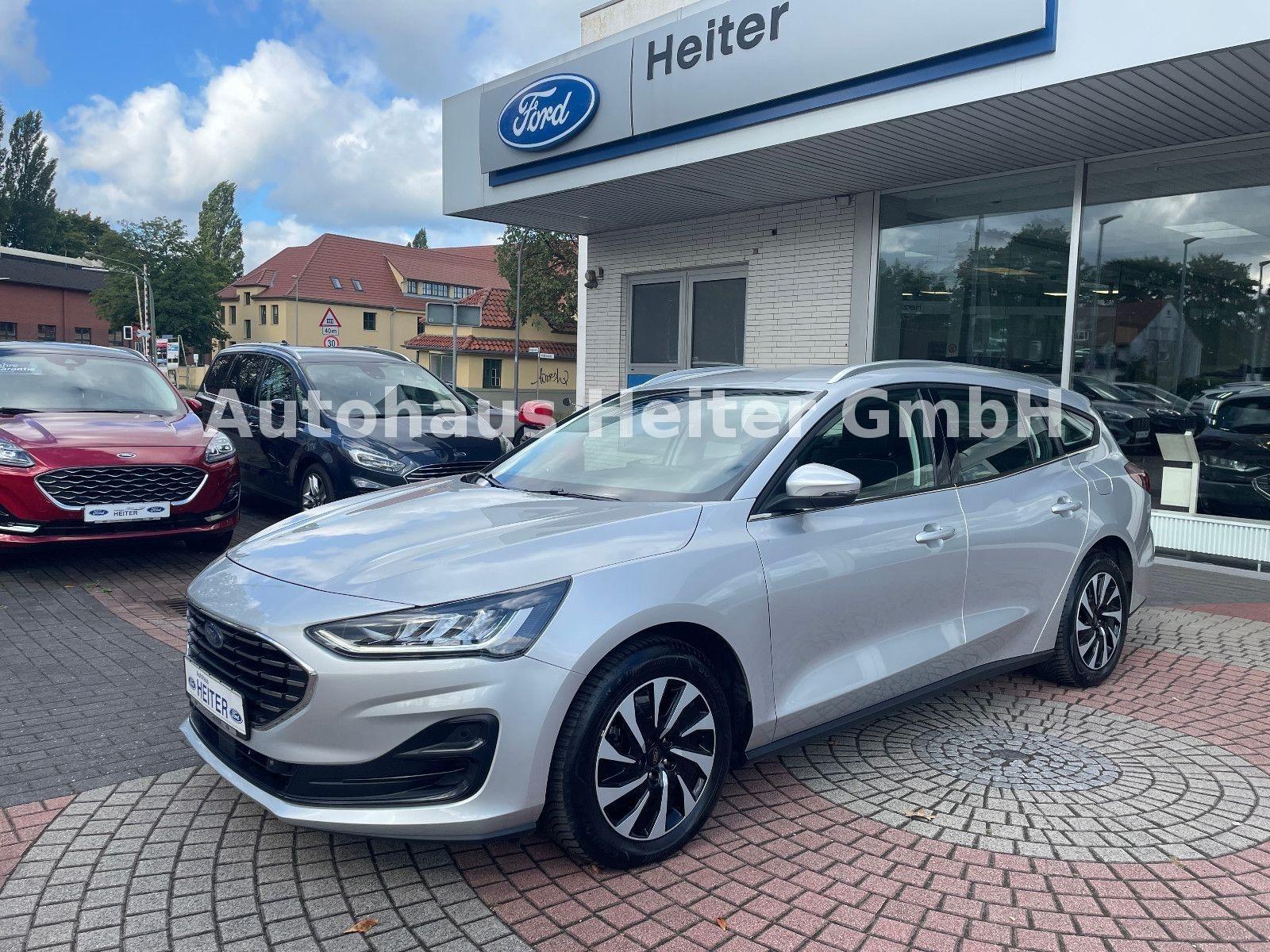 Ford Focus Turnier Titanium / SYNC 4 + Navi