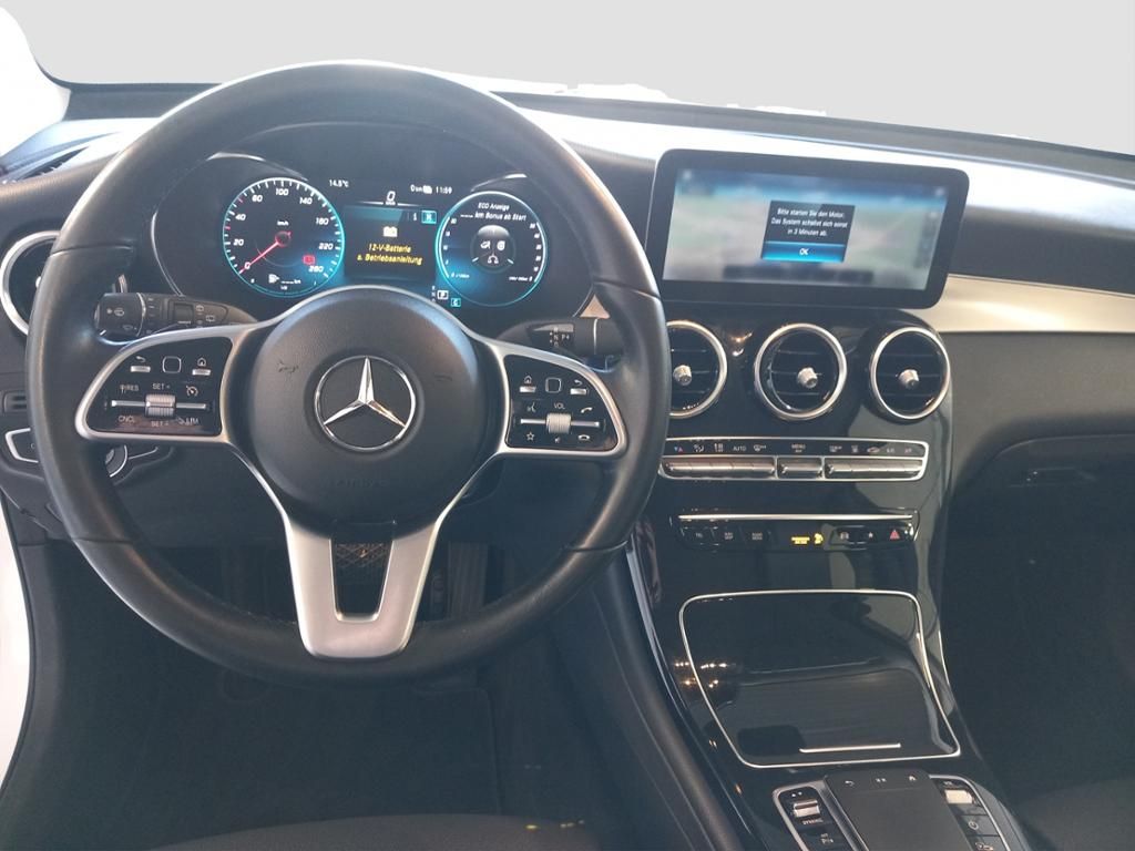 Fahrzeugabbildung Mercedes-Benz GLC 300 de 4MATIC LED*Keyless*PDC*SpurP*AHK*360°