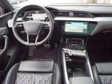Audi e-tron 55 quattro S line S line - Audi e-tron von privat
