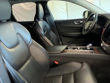 Volvo XC60 - 4