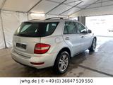 Mercedes-Benz ML 300 CDI BlueEfficiency 4M Vollleder Xenon AHK - Mercedes-Benz ML 300: Cdi