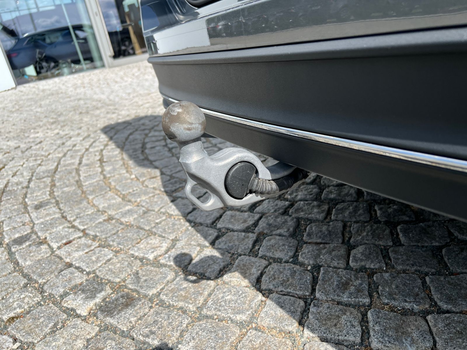 Fahrzeugabbildung Volkswagen Passat Business 2.0 TDI DSG *AHK, LED, Area View