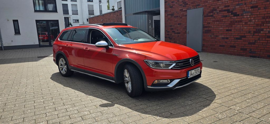 Image of Volkswagen Passat Alltrack