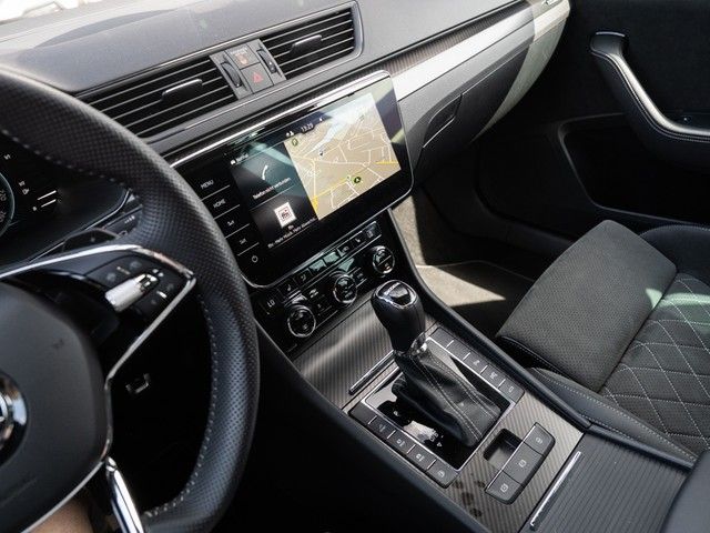 Superb Combi 1.4 iV Sportline DSG AHK+MATRIX+360