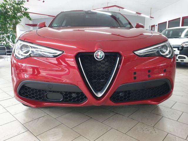 Alfa Romeo Stelvio 2.0 Turbo 16V
