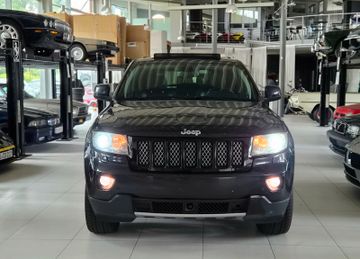 Jeep Grand Cherokee - 8