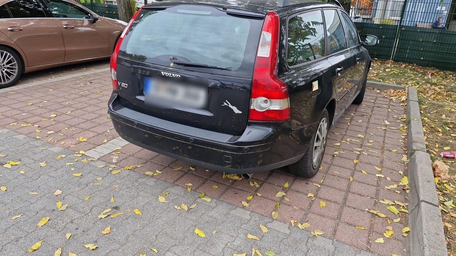 Volvo V50 2006 — photo 7