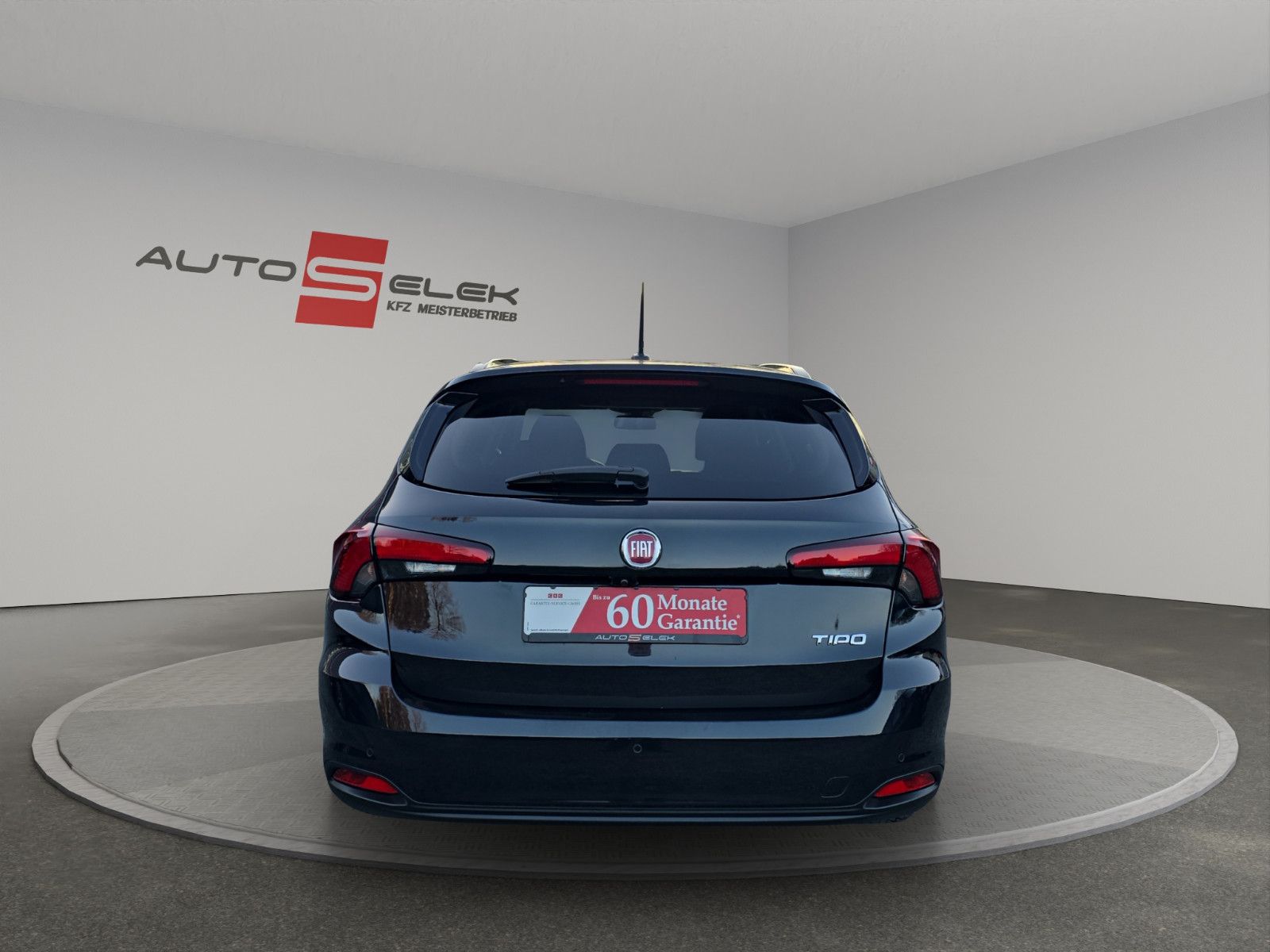 Fahrzeugabbildung Fiat Tipo Lounge Automatik Kamera LED  Navi  PCD