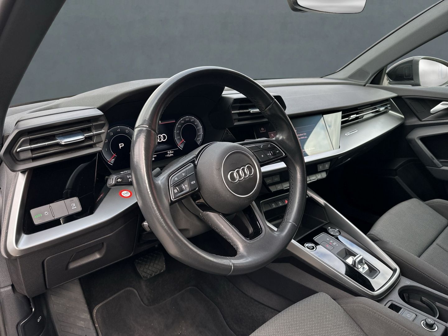 A3 Limousine 30 TFSI advanced Navi Digitales Coc