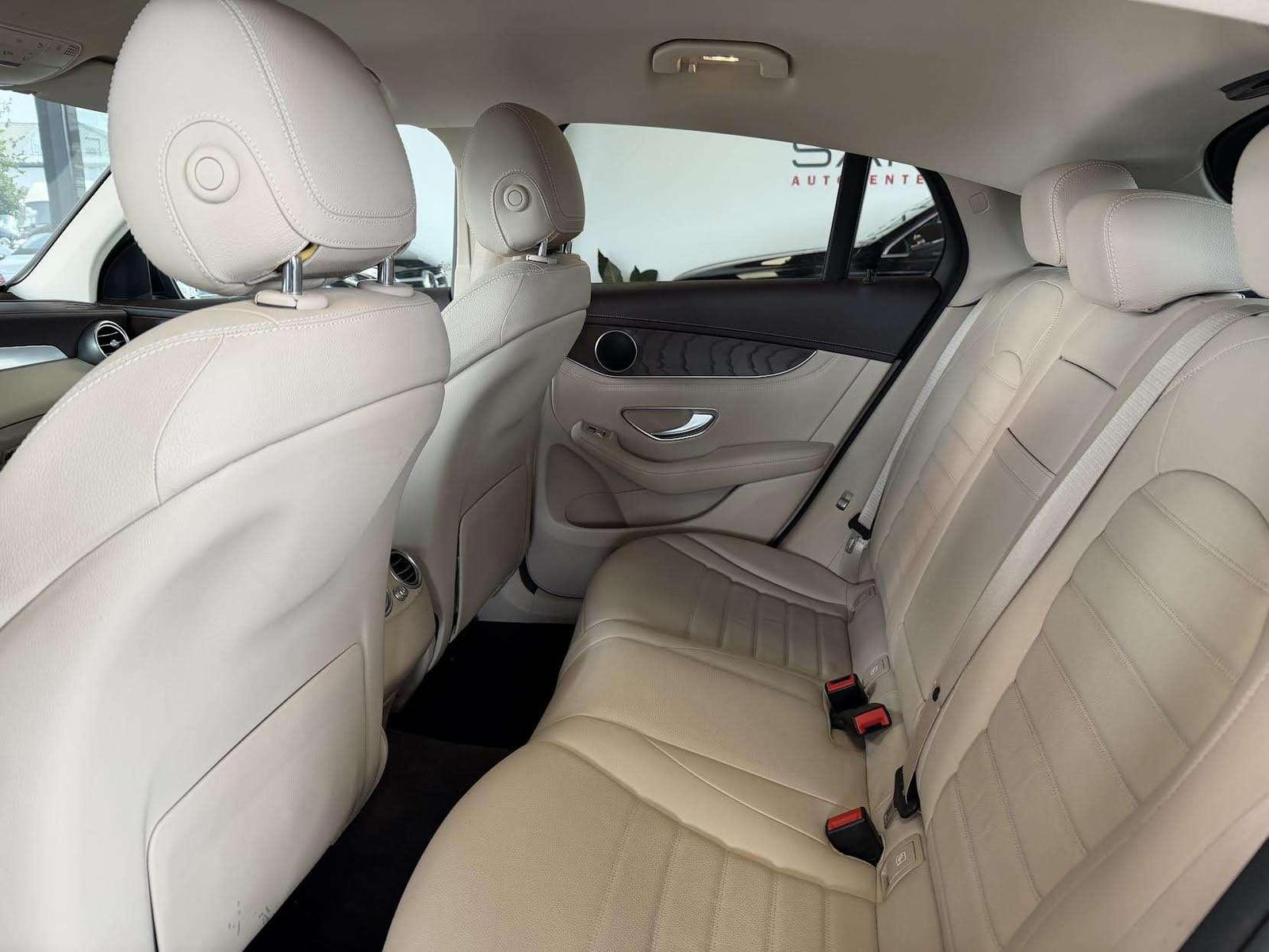 Mercedes-Benz GLC 300 GLC 300 COUPE AMG LINE 4Matic 360KAMERA 