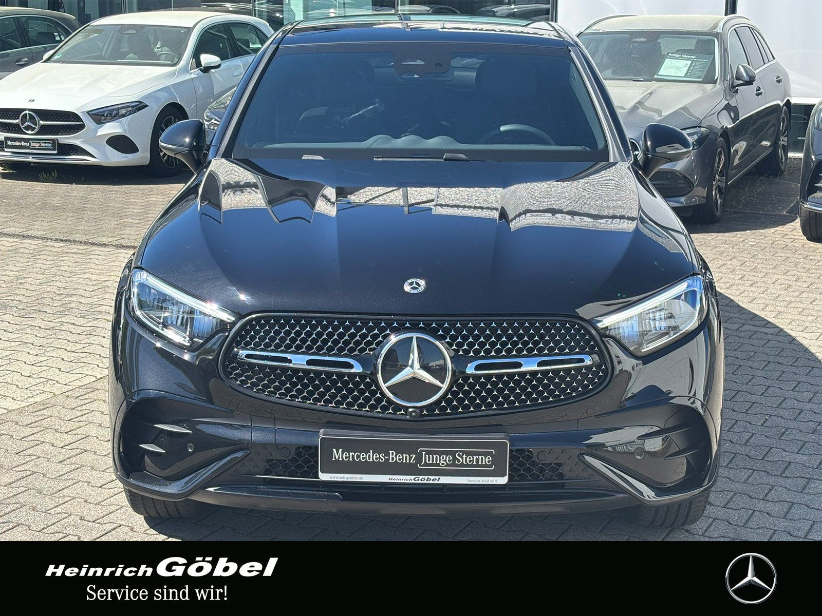 Fahrzeugabbildung Mercedes-Benz GLC 220 d 4M Coupé AMG*DISTRONIC*MEMORY*PANO*AHK