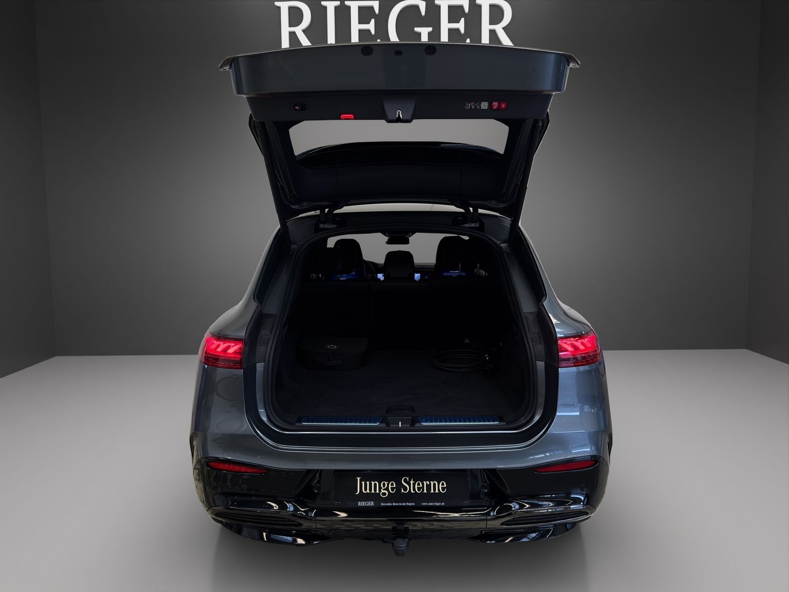 Mercedes-Benz EQS 580 SUV 4M AMG AHK NIGHT TV Burmester 21 foto 12