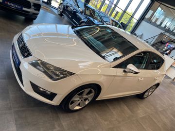 Seat Leon FR *2.Hand*Scheckheft*LED*