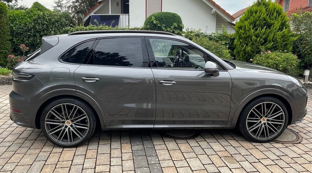 Image of Porsche Cayenne